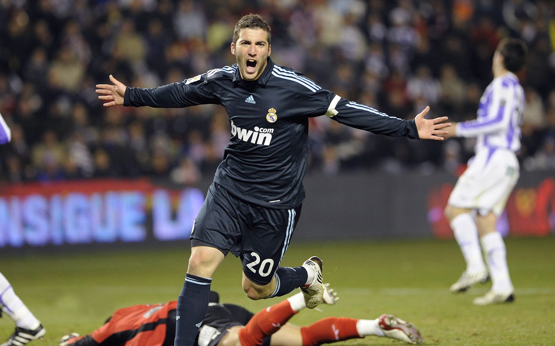 哈兰德之队升至第二，确认其为阿森纳唯一可行的争冠对手，哈兰德比赛视频